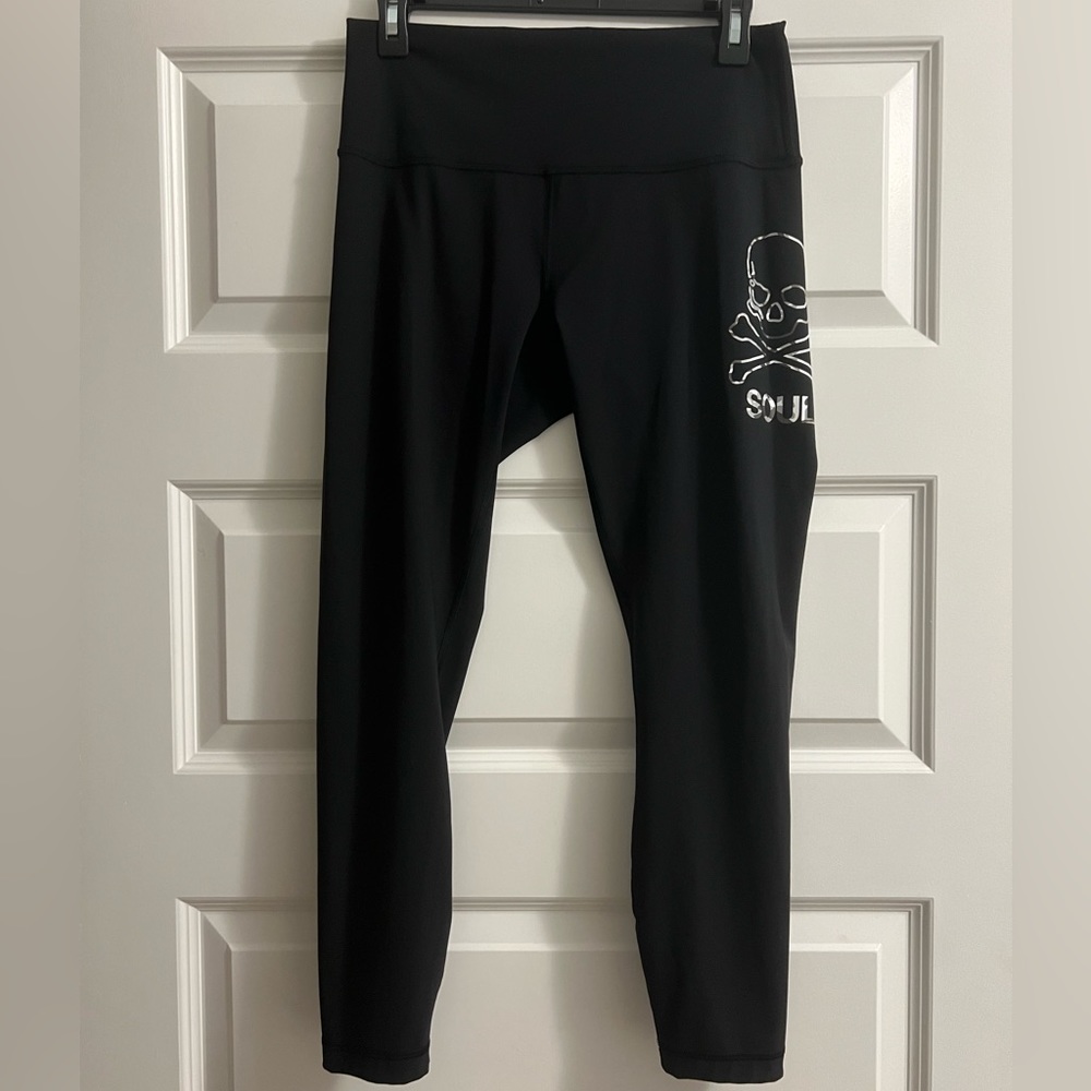 Lululemon SoulCycle Align SHR High Rise Black Skull Camo Leggings sz 8